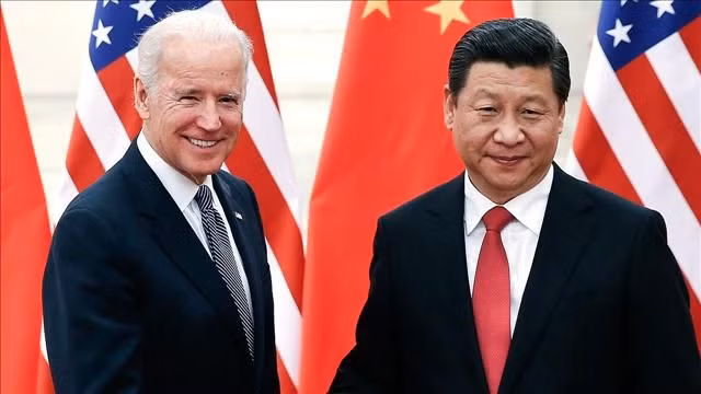 Phó Tổng thống Mỹ Joe Biden và Chủ tịch nước Trung Quốc Tập Cận Bình không công khai nhắc tới ADIZ trong cuộc họp báo chung. Phó Tổng thống Mỹ Joe Biden và Chủ tịch nước Trung Quốc Tập Cận Bình không công khai nhắc tới ADIZ trong cuộc họp báo chung.