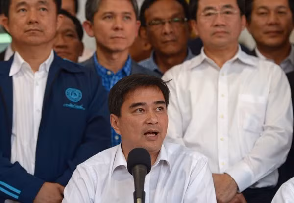 Cựu Thủ tướng Abhisit Vejjajiva Cựu Thủ tướng Abhisit Vejjajiva