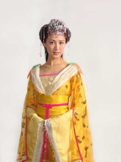 Bào Lôi - vợ của nam diễn viên Lục Nghị cũng từng chiếm được sự yêu mến của đông đảo khán giả khi thể hiện vai diễn công chúa An Ninh vui vẻ, đáng yêu trong Công chúa bướng bỉnh. Trong bộ phim này, cô cộng tác với nữ diễn viên nổi tiếng xứ Kim Chi Jang Na Ra và mỹ nam Tô Hữu Bằng. Bào Lôi - vợ của nam diễn viên Lục Nghị cũng từng chiếm được sự yêu mến của đông đảo khán giả khi thể hiện vai diễn công chúa An Ninh vui vẻ, đáng yêu trong Công chúa bướng bỉnh. Trong bộ phim này, cô cộng tác với nữ diễn viên nổi tiếng xứ Kim Chi Jang Na Ra và mỹ nam Tô Hữu Bằng.