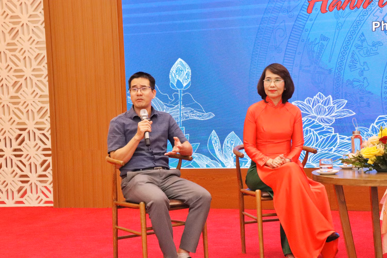 gdvn_giao lưu 2.JPG