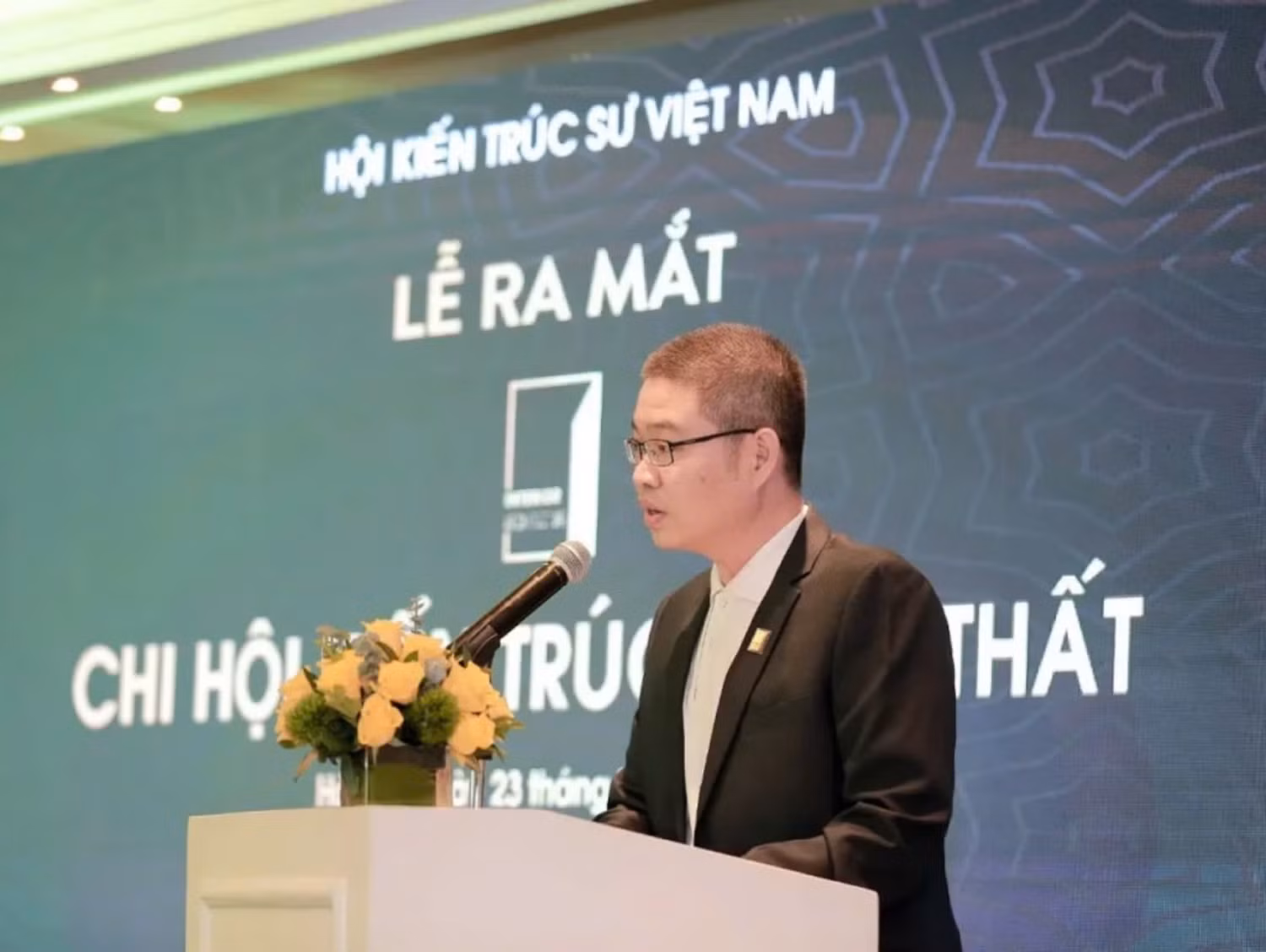 PGS TS Vũ Hồng Cương.jpg