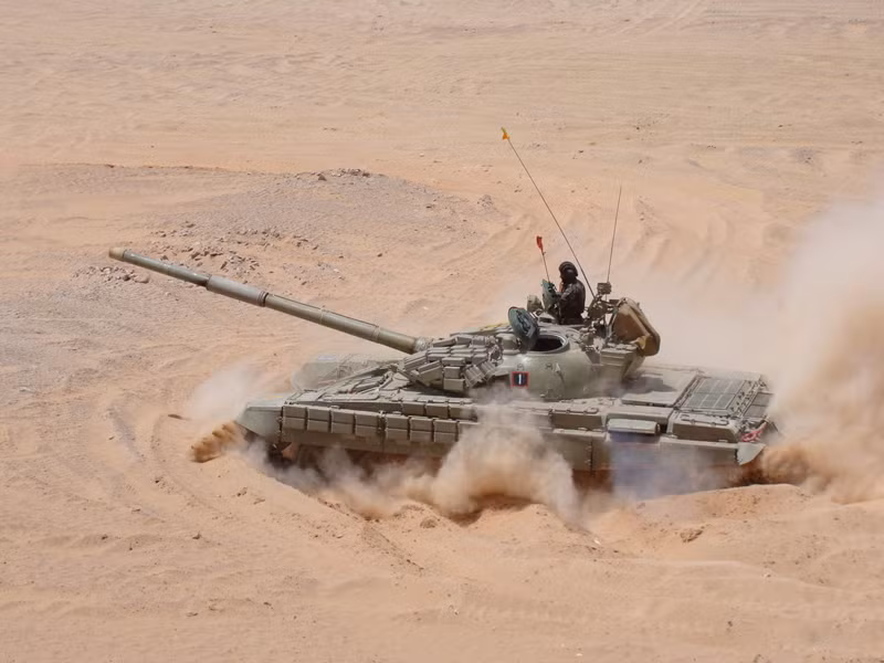 Cận cảnh chiếc tăng T-72