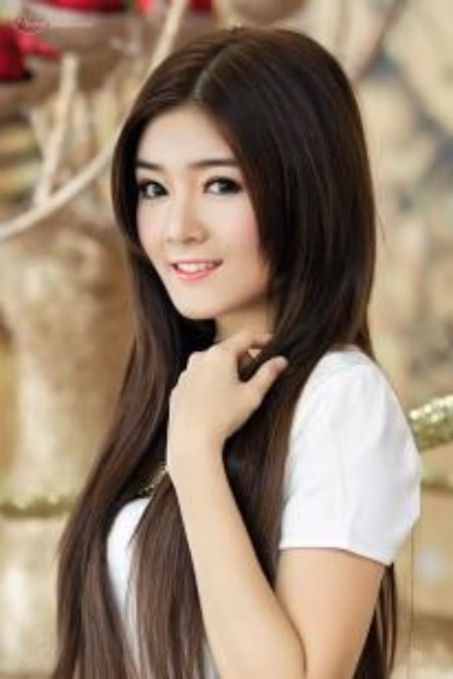 Lilly Luta tên thật là Nguyễn Thị Lượm, sinh năm 1992, tại Khánh Hòa, đang theo học khoa Tài chính Ngân hàng, Trường Cao đẳng ITC Thành phố Hồ Chí Minh và hai năm liền giành giải hoa khôi của trường. >> NHAN SẮC YÊU KIỀU CỦA CÁC NỮ DOANH NHÂN TƯƠNG LAI >> Hotgirl Thảo My "đốt cháy mùa đông" đón Noel >> HOTGIRL KHẢ NGÂN, BẢO TRÂN KHIẾN SAO HÀN PHẢI GHEN TỊ >> Ngôi sao Missteen Thảo My khiến cộng đồng mạng "nổi sóng" >> MISS CUXI VIỆT HUÊ KHOE DÁNG XINH >> Hotgirl Linh Hàn gợi cảm đón mùa đông về >> Nữ sinh Học viện Hành chính hóa thân thành thôn nữ xinh đẹp >> HOA KHÔI SINH VIÊN YÊU KIỀU BÊN "NGỰA SẮT" >> Vẻ đẹp căng tràn của Hoa khôi Missteen Diễm Trang >>Những mỹ nhân từng học tại trường "nhà giàu" RMIT Lilly Luta tên thật là Nguyễn Thị Lượm, sinh năm 1992, tại Khánh Hòa, đang theo học khoa Tài chính Ngân hàng, Trường Cao đẳng ITC Thành phố Hồ Chí Minh và hai năm liền giành giải hoa khôi của trường. >> NHAN SẮC YÊU KIỀU CỦA CÁC NỮ DOANH NHÂN TƯƠNG LAI >> Hotgirl Thảo My "đốt cháy mùa đông" đón Noel >> HOTGIRL KHẢ NGÂN, BẢO TRÂN KHIẾN SAO HÀN PHẢI GHEN TỊ >> Ngôi sao Missteen Thảo My khiến cộng đồng mạng "nổi sóng" >> MISS CUXI VIỆT HUÊ KHOE DÁNG XINH >> Hotgirl Linh Hàn gợi cảm đón mùa đông về >> Nữ sinh Học viện Hành chính hóa thân thành thôn nữ xinh đẹp >> HOA KHÔI SINH VIÊN YÊU KIỀU BÊN "NGỰA SẮT" >> Vẻ đẹp căng tràn của Hoa khôi Missteen Diễm Trang >>Những mỹ nhân từng học tại trường "nhà giàu" RMIT