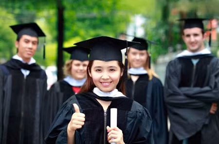 Giáo dục Việt Nam tìm đường thoát khỏi yếu kém và lạc hậu