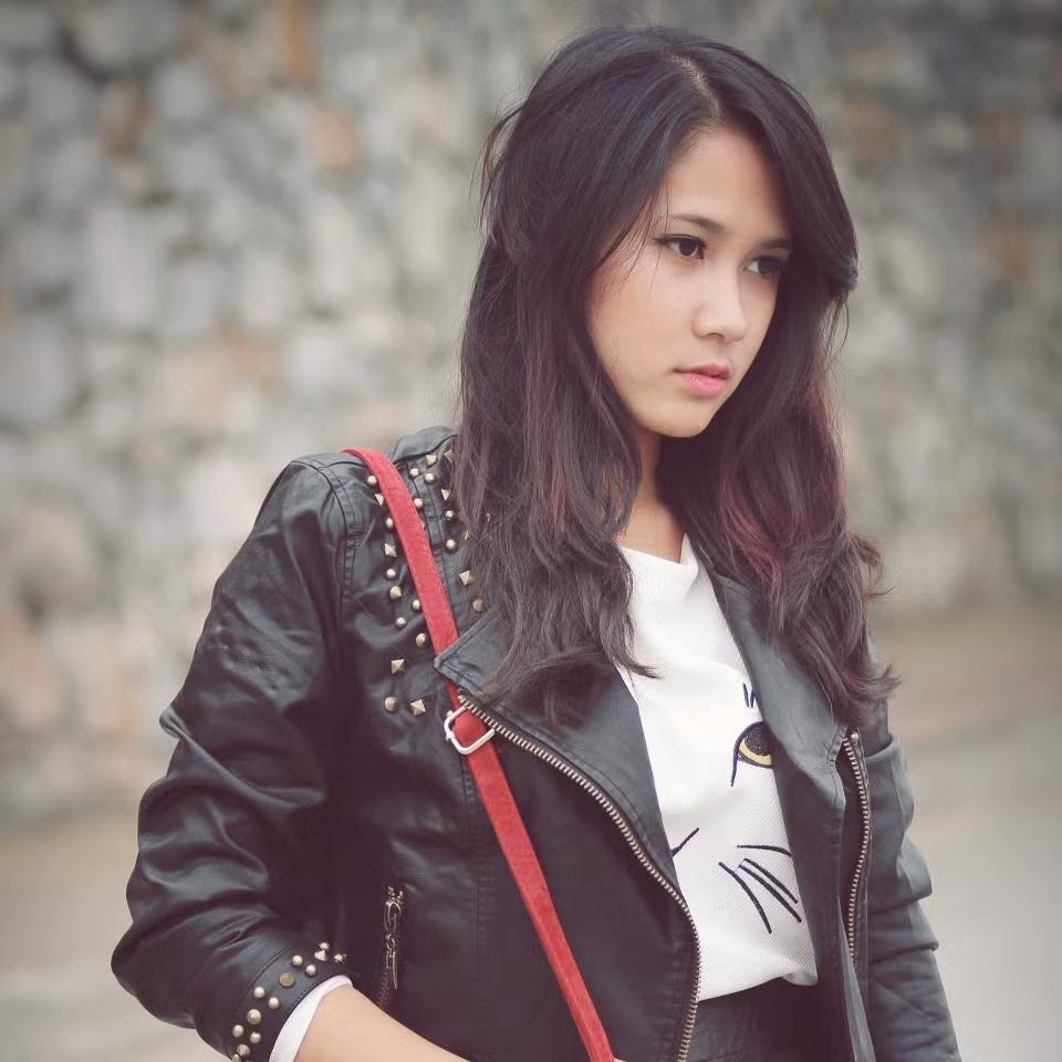 Đào Phương Thảo biến hóa trong style cá tính. >>Những mỹ nhân từng học tại trường "nhà giàu" RMIT >>Miss ĐH Sư phạm Hà Nội diện áo dài cực xinh >> Phát sốt vì 4 nữ giáo viên xinh đẹp >>Hoa khôi ĐH Thương Mại 2012 duyên dáng áo dài >>Những hotgirl xinh đẹp làm "điên đảo" cư dân mạng (P8) >>Midu, Hà Min, Linh Hàn đọ dáng "nóng bỏng" >>Ngắm vẻ đẹp kiêu sa của Á hậu Hoàng Anh >>PHÁT SỐT VÌ NỮ THẠC SĨ ĐẸP NHẤT TRUNG QUỐC AI ĐẸP HƠN HOTGIRL KIM PHƯỢNG? >>Phát sốt vì nữ sinh Trung Quốc đẹp như siêu mẫu Đào Phương Thảo biến hóa trong style cá tính. >>Những mỹ nhân từng học tại trường "nhà giàu" RMIT >>Miss ĐH Sư phạm Hà Nội diện áo dài cực xinh >> Phát sốt vì 4 nữ giáo viên xinh đẹp >>Hoa khôi ĐH Thương Mại 2012 duyên dáng áo dài >>Những hotgirl xinh đẹp làm "điên đảo" cư dân mạng (P8) >>Midu, Hà Min, Linh Hàn đọ dáng "nóng bỏng" >>Ngắm vẻ đẹp kiêu sa của Á hậu Hoàng Anh >>PHÁT SỐT VÌ NỮ THẠC SĨ ĐẸP NHẤT TRUNG QUỐC AI ĐẸP HƠN HOTGIRL KIM PHƯỢNG? >>Phát sốt vì nữ sinh Trung Quốc đẹp như siêu mẫu