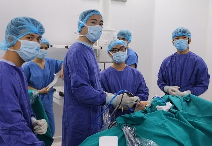 Vinmec Hạ Long, Nha Trang, Phú Quốc tiến hành điều chỉnh giá dịch vụ nhằm tối ưu hóa khả năng tiếp cận dịch vụ chất lượng cao cho người dân. Vinmec Hạ Long, Nha Trang, Phú Quốc tiến hành điều chỉnh giá dịch vụ nhằm tối ưu hóa khả năng tiếp cận dịch vụ chất lượng cao cho người dân.