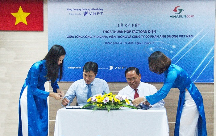 VinaPhone và VinaSun đã ký Thỏa thuận Hợp tác toàn diện trong hoạt động kinh doanh.