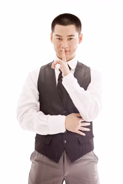 Một Đức Tuấn lịch lãm hiện tại. Một Đức Tuấn lịch lãm hiện tại.