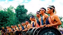 Người nghệ nhân già và hai bộ chiêng cổ chốn đại ngàn ảnh 2 Người nghệ nhân già và hai bộ chiêng cổ chốn đại ngàn ảnh 2