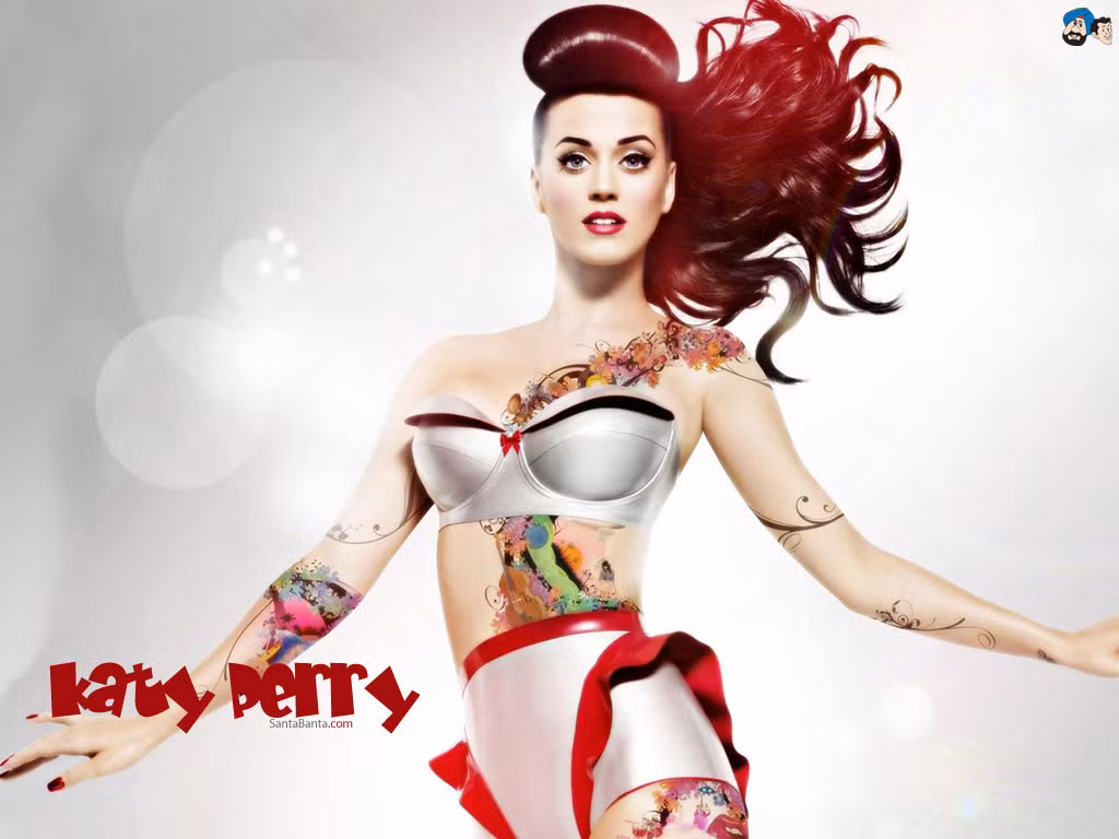 Katy Perry từng là cô bé gái hát thánh ca trong nhà thờ.