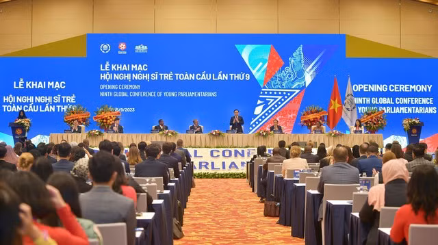 Hội nghị Nghị sĩ trẻ toàn cầu lần thứ 9 chính thức khai mạc tại Trung tâm Hội nghị Quốc gia, Thủ đô Hà Nội vào sáng nay (15/9). Ảnh: VGP/ĐH Hội nghị Nghị sĩ trẻ toàn cầu lần thứ 9 chính thức khai mạc tại Trung tâm Hội nghị Quốc gia, Thủ đô Hà Nội vào sáng nay (15/9). Ảnh: VGP/ĐH