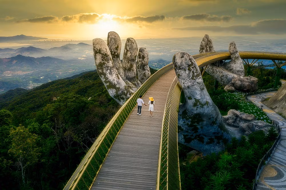Cầu Vàng tại Sun World Ba Na Hills