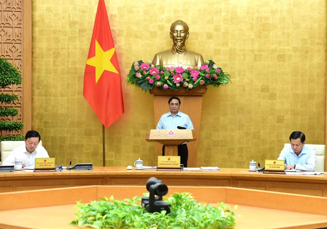 Phát biểu khai mạc phiên họp, Thủ tướng Phạm Minh Chính đề nghị các đại biểu thảo luận, phân tích kỹ, khách quan, trung thực, đánh giá toàn diện tình hình kinh tế - xã hội tháng 7 và 7 tháng vừa qua. Ảnh: VGP/Nhật Bắc Phát biểu khai mạc phiên họp, Thủ tướng Phạm Minh Chính đề nghị các đại biểu thảo luận, phân tích kỹ, khách quan, trung thực, đánh giá toàn diện tình hình kinh tế - xã hội tháng 7 và 7 tháng vừa qua. Ảnh: VGP/Nhật Bắc