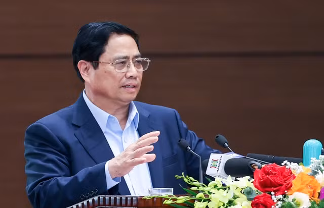 Thủ tướng Phạm Minh Chính phát biểu kết luận cuộc làm việc của Thường trực Chính phủ với Ban Thường vụ Thành ủy Hà Nội. Ảnh: VGP/Nhật Bắc Thủ tướng Phạm Minh Chính phát biểu kết luận cuộc làm việc của Thường trực Chính phủ với Ban Thường vụ Thành ủy Hà Nội. Ảnh: VGP/Nhật Bắc