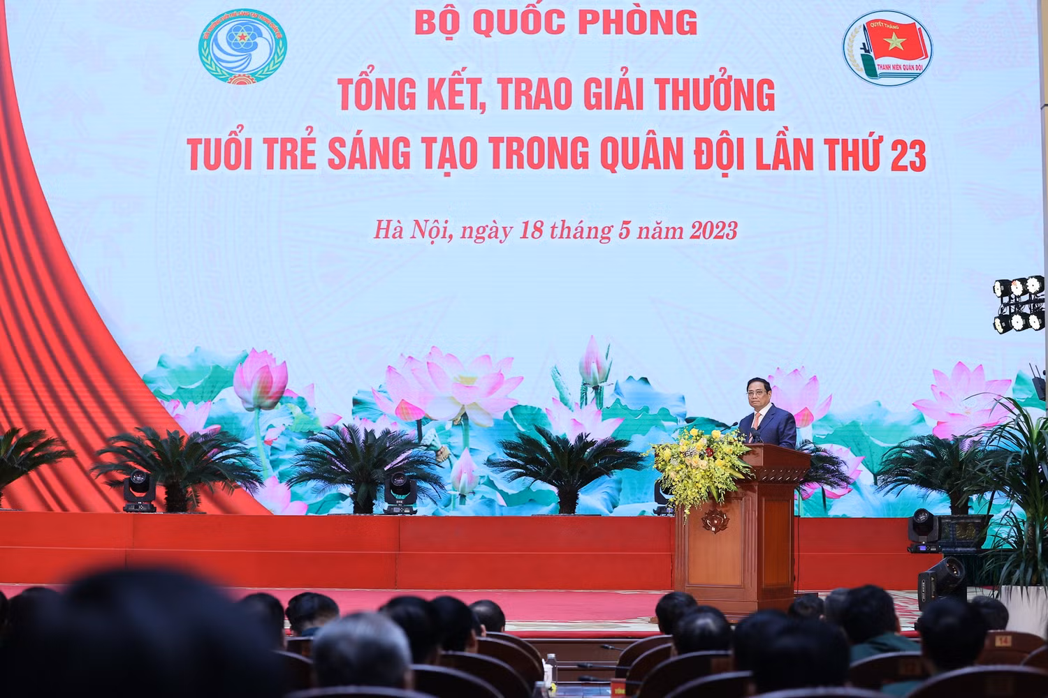 Thủ tướng Phạm Minh Chính: Phải phát triển cả khoa học công nghệ và khoa học xã hội nhân văn, khoa học quân sự và bảo vệ nền tảng tư tưởng của Đảng, đặt dưới sự lãnh đạo toàn diện, trực tiếp của Đảng - Ảnh VGP/Nhật Bắc Thủ tướng Phạm Minh Chính: Phải phát triển cả khoa học công nghệ và khoa học xã hội nhân văn, khoa học quân sự và bảo vệ nền tảng tư tưởng của Đảng, đặt dưới sự lãnh đạo toàn diện, trực tiếp của Đảng - Ảnh VGP/Nhật Bắc