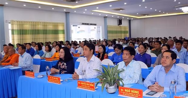 Đại biểu dự hội nghị tổng kết 20 năm Ngày hội "Đại đoàn kết toàn dân tộc" tại tỉnh Sóc Trăng, do Ủy ban Mặt trận Tổ quốc Việt Nam tỉnh Sóc Trăng tổ chức ngày 29/5/2023. (Ảnh: Tuấn Phi/TTXVN)