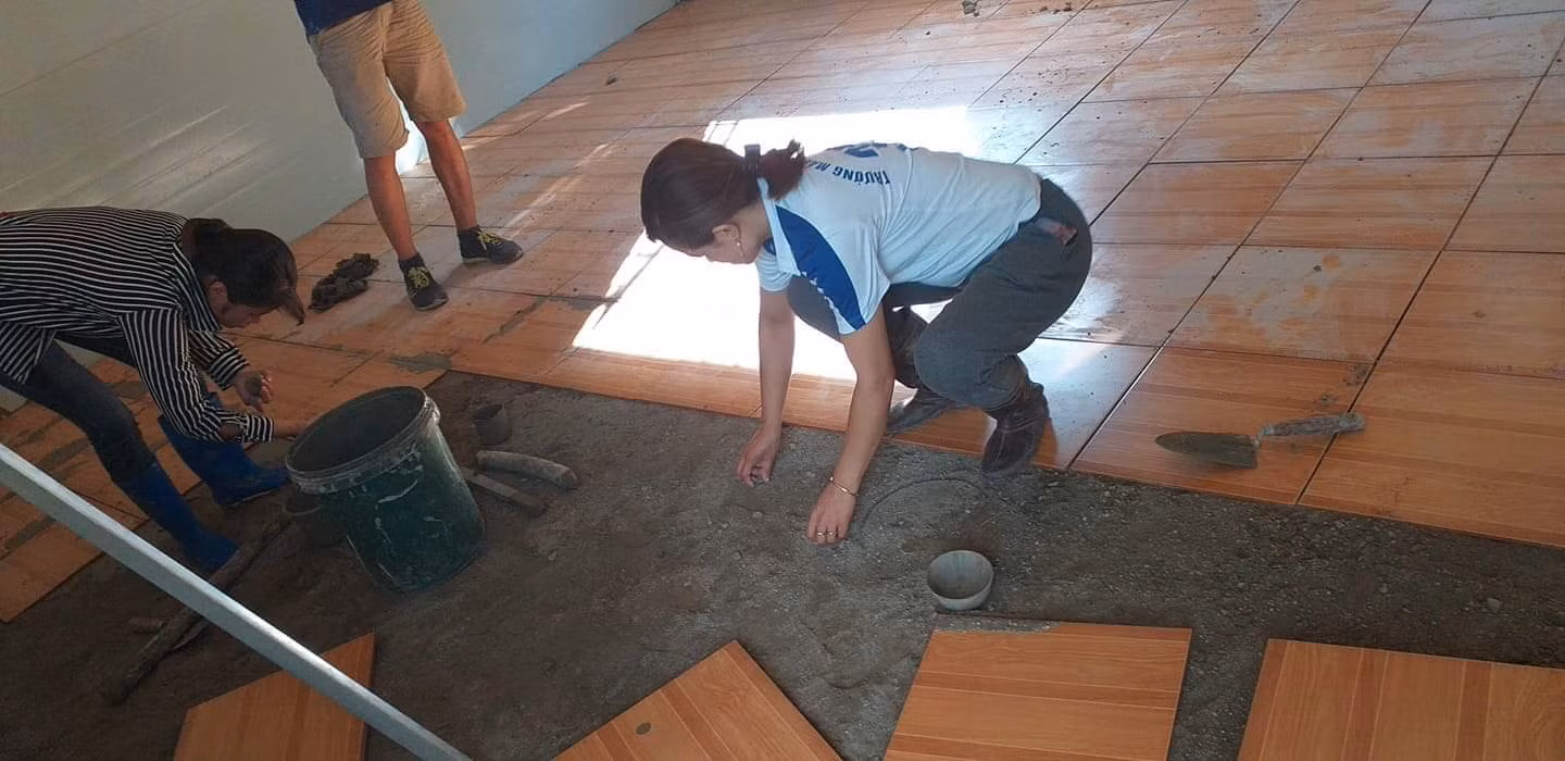 Kỹ thuật khó là các cô học.... trên mạng