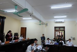 Vắng hơn 100 nhân chứng, hoãn phiên xét xử gian lận điểm thi tại Hà Giang
