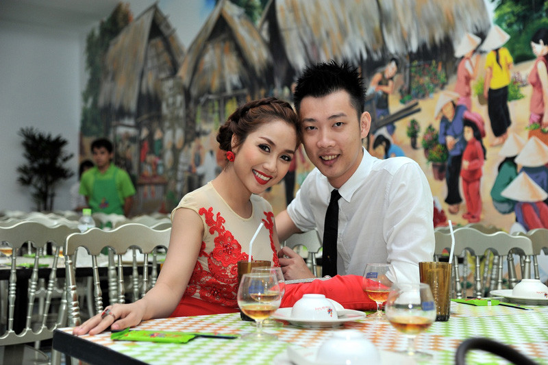 Vợ chồng Ốc Thanh Vân.