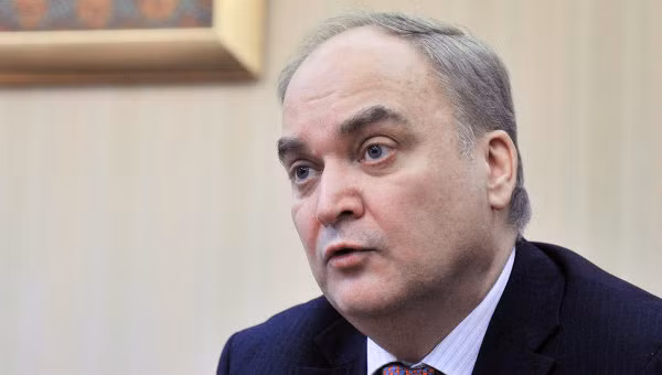 Thứ trưởng Bộ Quốc phòng Nga Anatoly Antonov. Thứ trưởng Bộ Quốc phòng Nga Anatoly Antonov.