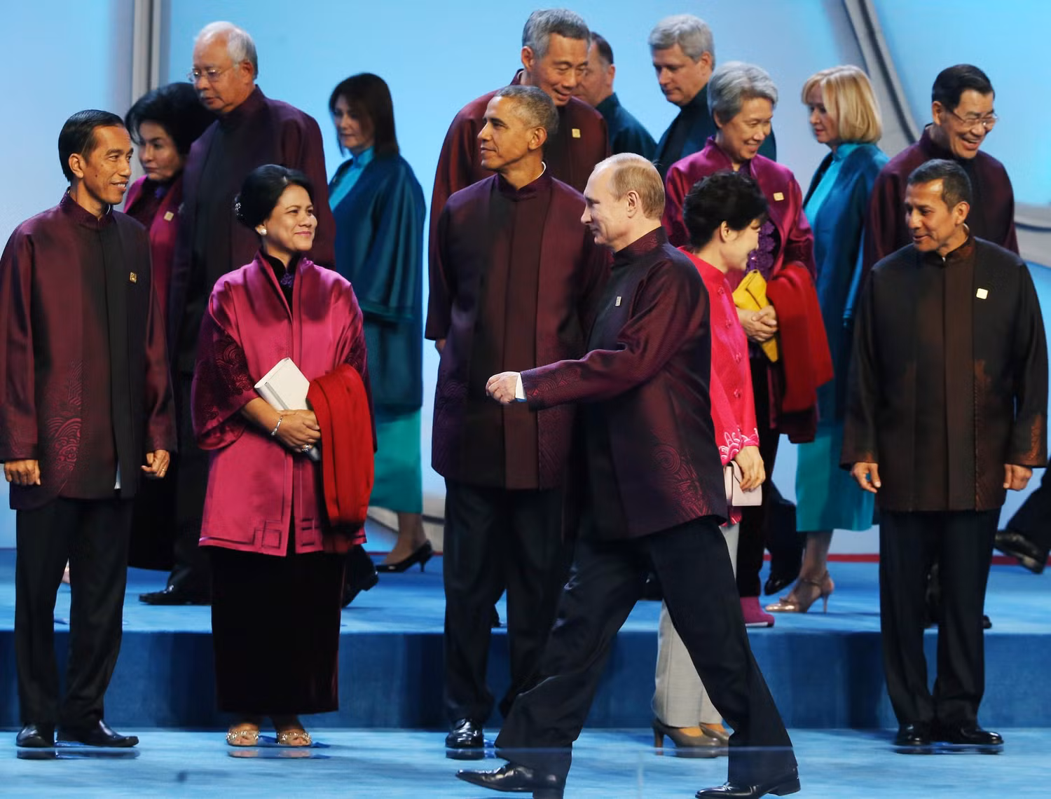 Ông Obama tỏ ra "hờ hững" với các cử chỉ thiện chí của ông Putin. Ông Obama tỏ ra "hờ hững" với các cử chỉ thiện chí của ông Putin.