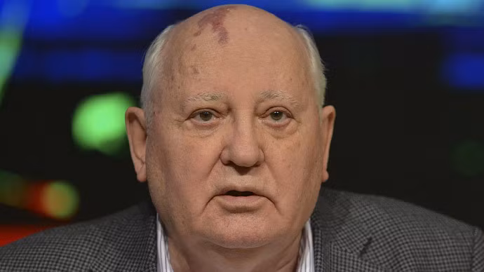 Gorbachev cho rằng Mỹ vẫn đang say sưa với "chiến thắng" trong Chiến tranh Lạnh.