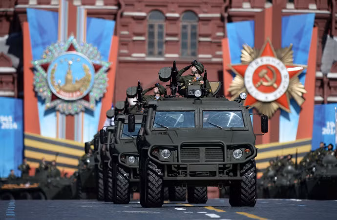 GAZ -2330 ‘Tiger’ GAZ -2330 ‘Tiger’