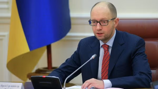 Thủ tướng Arseny Yatseniuk.