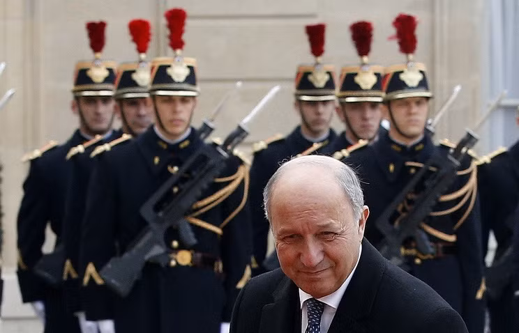 Ngoại trưởng Pháp Laurent Fabius trong chuyến thăm Kiev ngày 7/6. Ngoại trưởng Pháp Laurent Fabius trong chuyến thăm Kiev ngày 7/6.