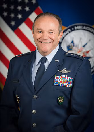 Tư lệnh tối cao NATO tại châu Âu, tướng Không quân Mỹ Philip Breedlove Tư lệnh tối cao NATO tại châu Âu, tướng Không quân Mỹ Philip Breedlove