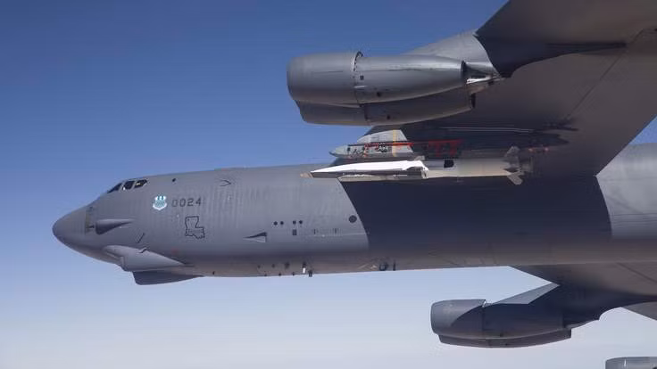 B-52 Hoa Kỳ, ảnh minh họa. B-52 Hoa Kỳ, ảnh minh họa.
