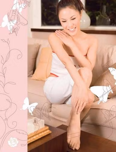Nghệ sĩ Lợi Thanh quyến rũ và gợi cảm. Nghệ sĩ Lợi Thanh quyến rũ và gợi cảm.