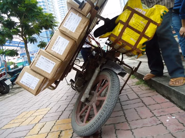Vành đúc lấy từ xe bò kéo siêu bền... không kém gì các loại vành đúc đắt tiền ?!.