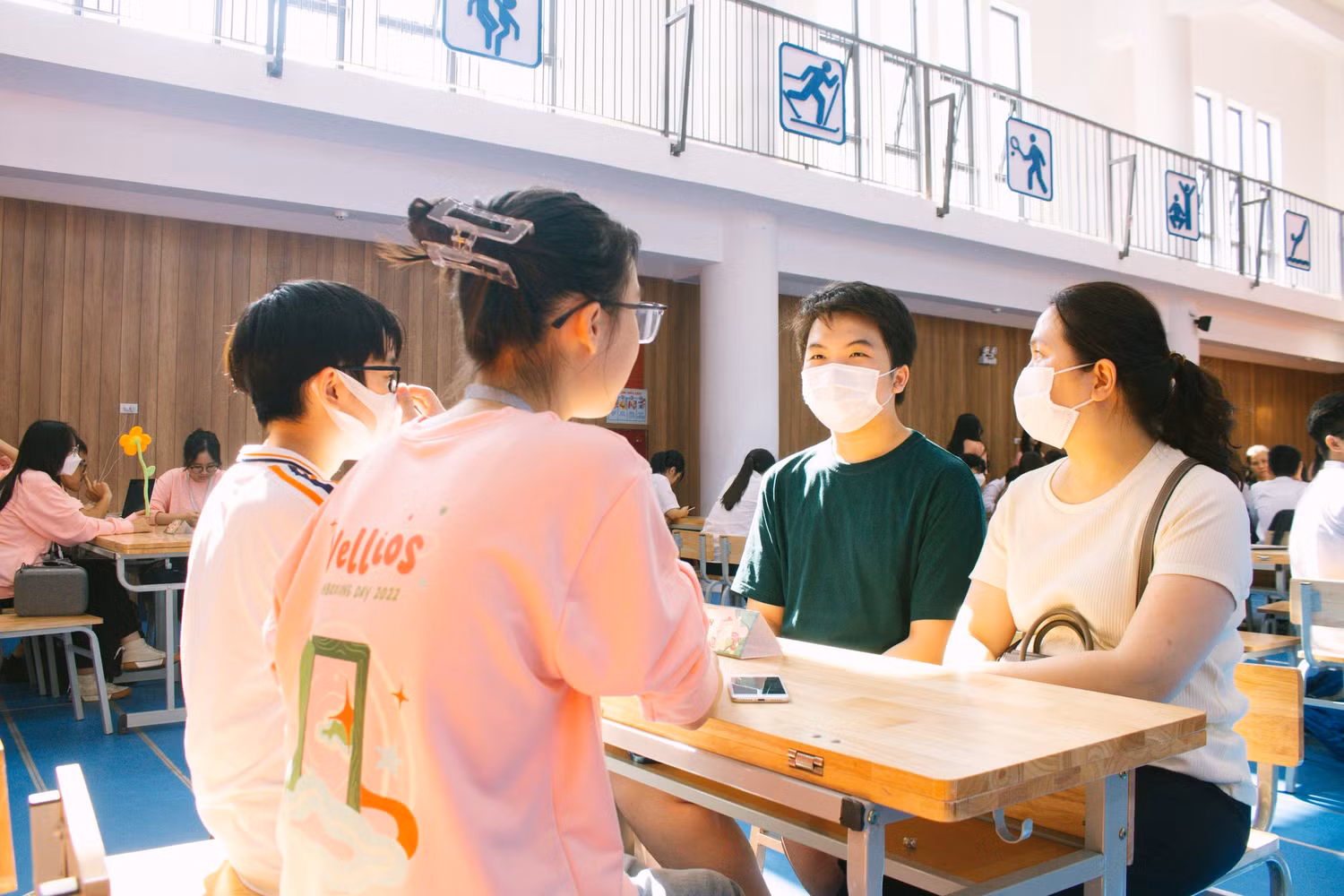Ảnh minh họa: Fanpage High School Help Kit Ảnh minh họa: Fanpage High School Help Kit