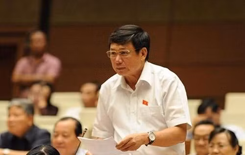 Đại biểu Quốc hội Lê Nam (đoàn Thanh Hóa). Ảnh: Báo Pháp luật TP.HCM)