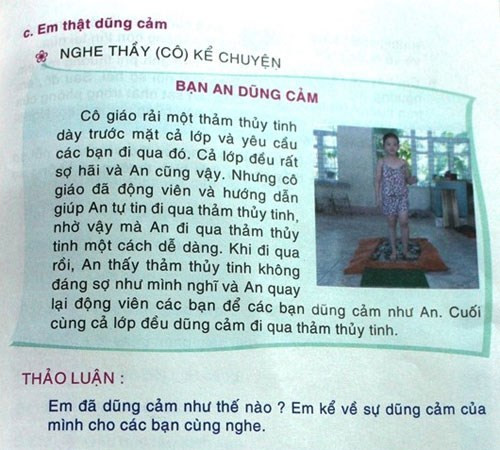 Nội dung câu chuyện "Bạn An dũng cảm" trong cuốn do Tiến sĩ Phan Quốc Việt chủ biên (ảnh: Báo Thanh Niên). Nội dung câu chuyện "Bạn An dũng cảm" trong cuốn do Tiến sĩ Phan Quốc Việt chủ biên (ảnh: Báo Thanh Niên).