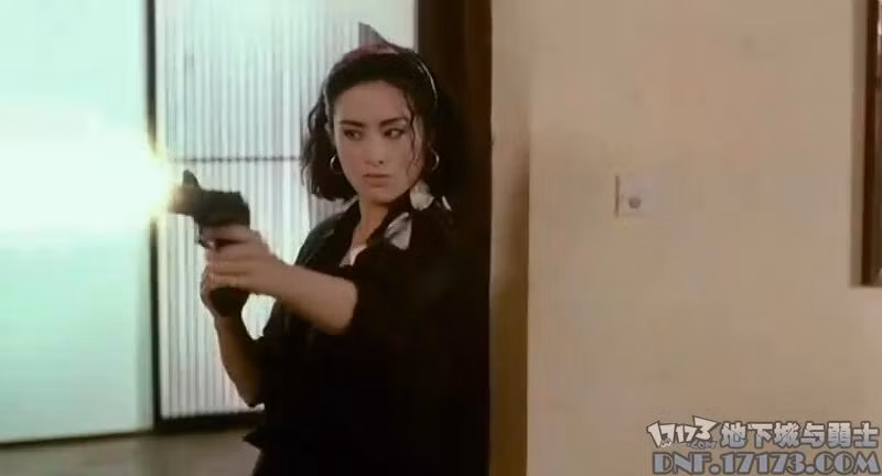 Trương Mẫn trong phim “Vua bạc”.