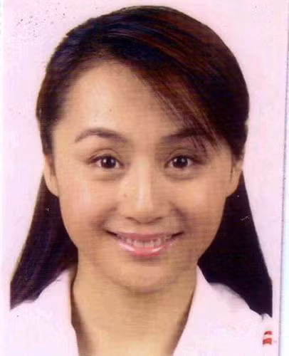 Nữ diễn viên, ca sĩ, người dẫn chương trình Tào Dĩnh, sinh ngày 14/5/1974 tại Bắc Kinh.