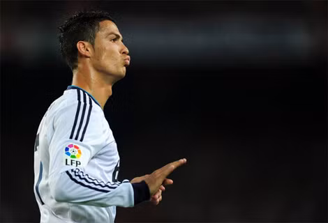 Nhưng phải thừa nhận Ronaldo đã có một trận đấu quá xuất sắc. Nhưng phải thừa nhận Ronaldo đã có một trận đấu quá xuất sắc.