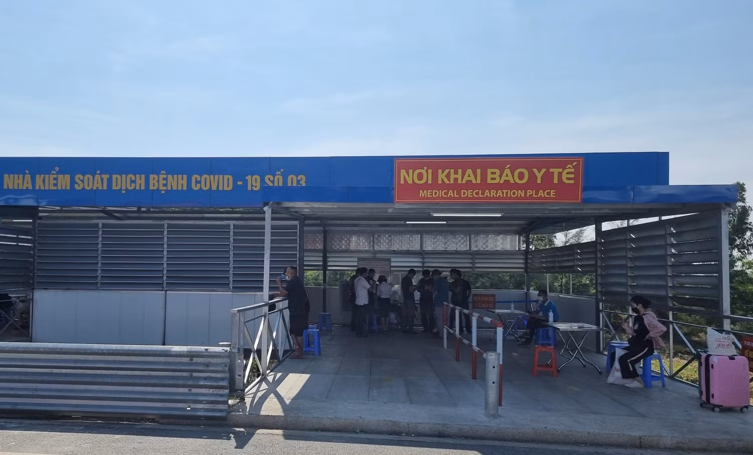 Quảng Ninh tạo điều kiện tốt nhất đón công dân trở về từ phía Nam (Ảnh: Phương Linh) Quảng Ninh tạo điều kiện tốt nhất đón công dân trở về từ phía Nam (Ảnh: Phương Linh)