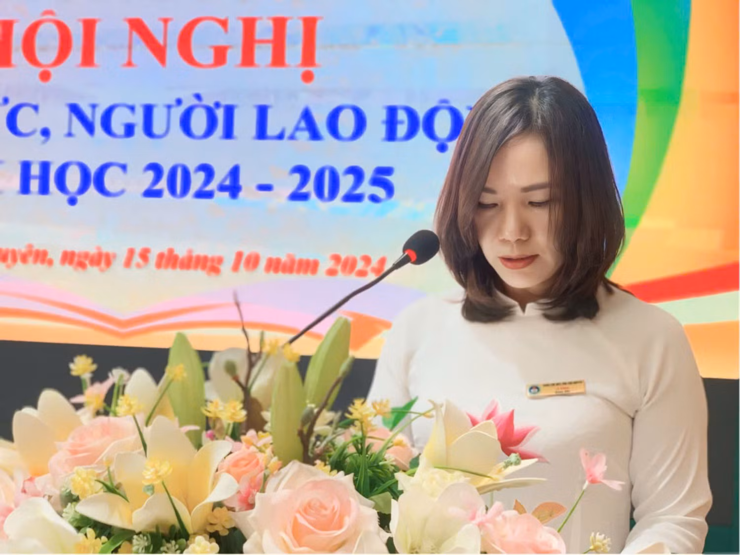 Bà Lê Hằng, Giám đốc Trung tâm Giáo dục thường xuyên tỉnh Thái Nguyên. Ảnh: NVCC