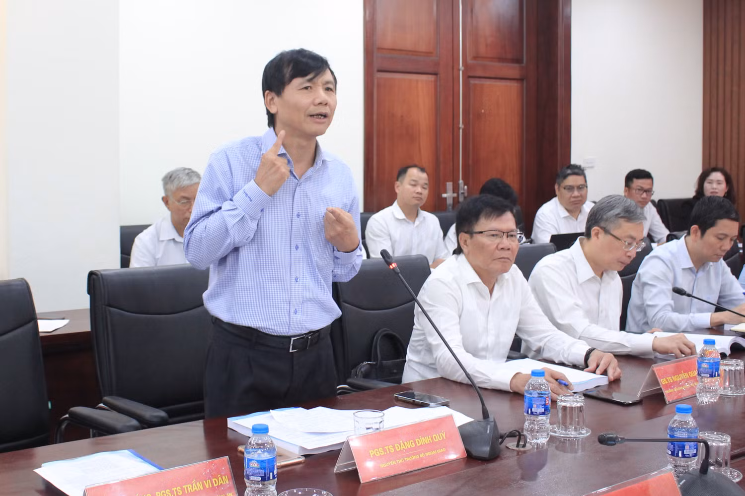 GDVN_Hoi thao khoa hoc (Hoi dong Ly luan Trung uong) 3.JPG