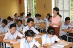 Những lúc như thế này, nghĩ đến thầy cô hợp đồng mà rơi nước mắt