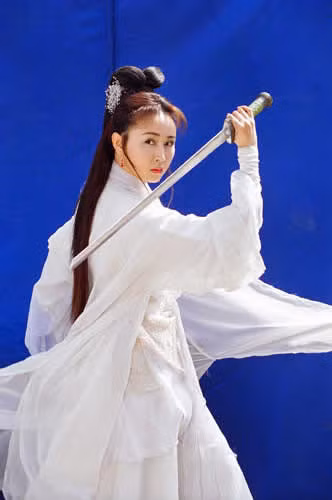 Hồ Tịnh vai Tô Dung Dung trong “Sở Lưu Hương”.