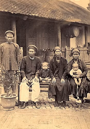 Gia đình một anh lính tập.