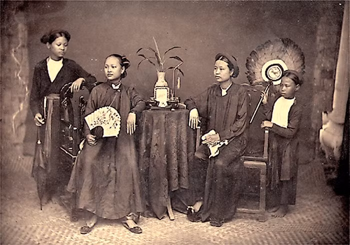 Phụ nữ Bắc Kỳ.