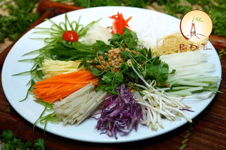 Cơm chay Bồ Đề Tâm, 68 Phạm Huy Thông và 89 Nguyễn Khuyến Địa chỉ hấp dẫn quen thuộc của người dân Hà Nội.