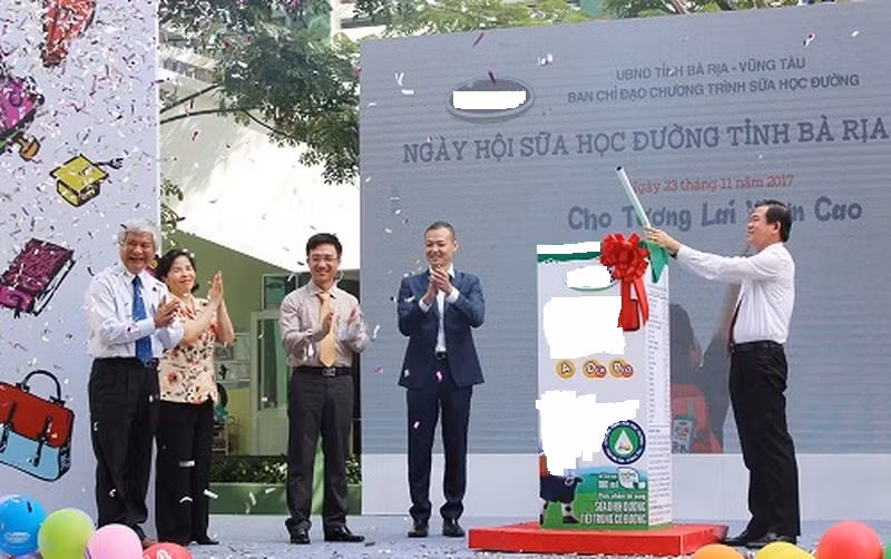 Bí ẩn Hà Nội né tránh trả lời câu hỏi tại sao sữa học đường hôm có, hôm không ảnh 4