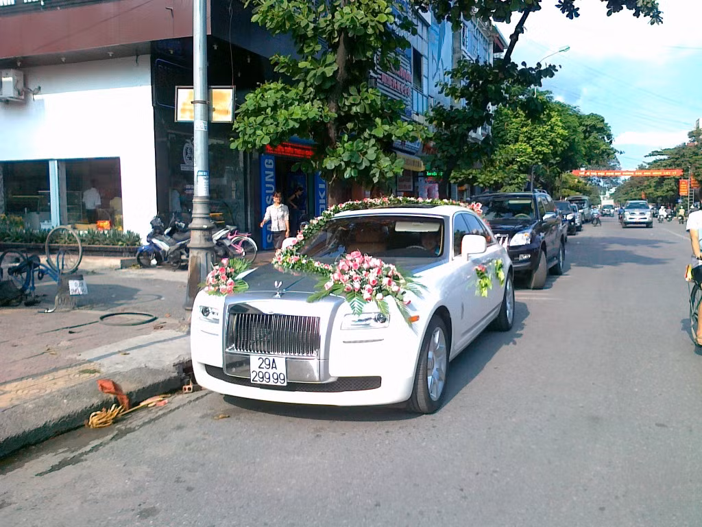 Rolls-Royce Ghost: 29A-29999 Rolls-Royce Ghost: 29A-29999