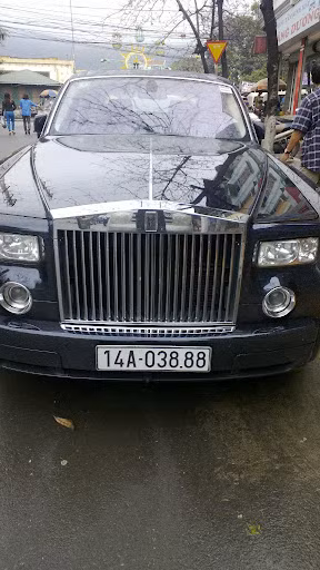 Rolls-Royce Phantom màu xanh cửu long biển kiểm soát 14A-03888 Rolls-Royce Phantom màu xanh cửu long biển kiểm soát 14A-03888